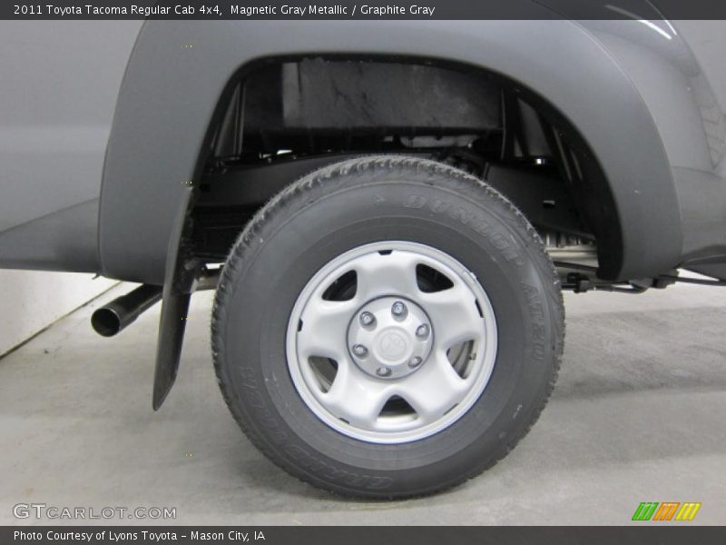 Magnetic Gray Metallic / Graphite Gray 2011 Toyota Tacoma Regular Cab 4x4