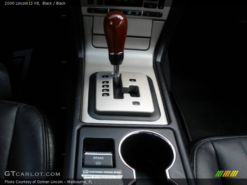Black / Black 2006 Lincoln LS V8