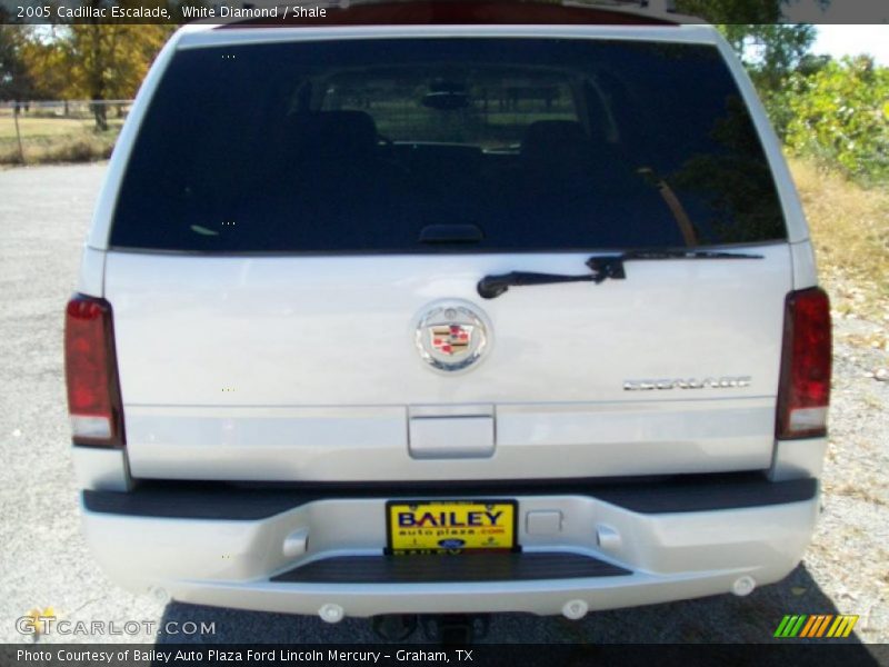 White Diamond / Shale 2005 Cadillac Escalade