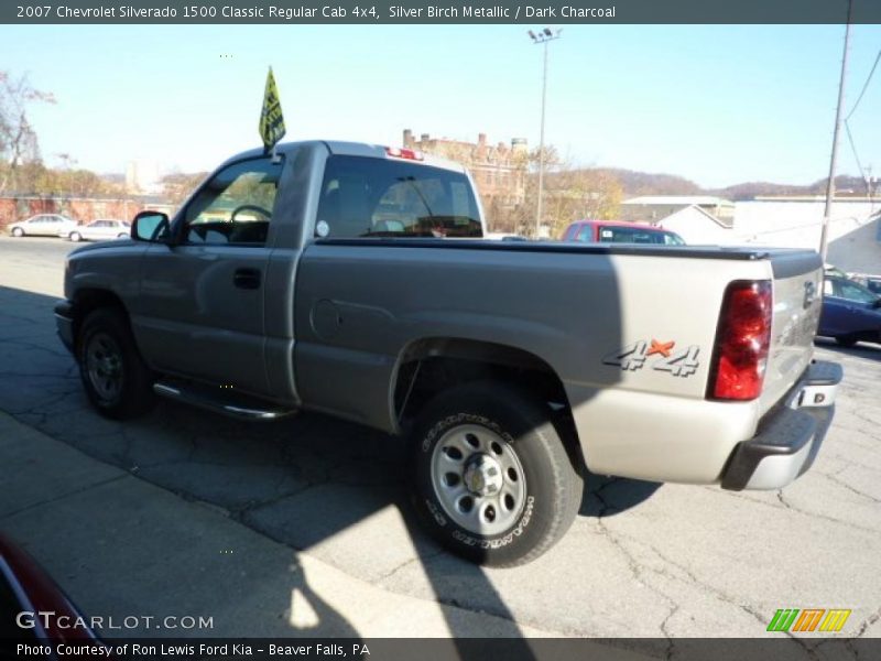 Silver Birch Metallic / Dark Charcoal 2007 Chevrolet Silverado 1500 Classic Regular Cab 4x4