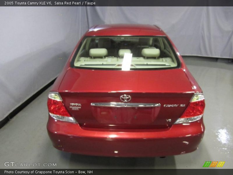 Salsa Red Pearl / Taupe 2005 Toyota Camry XLE V6