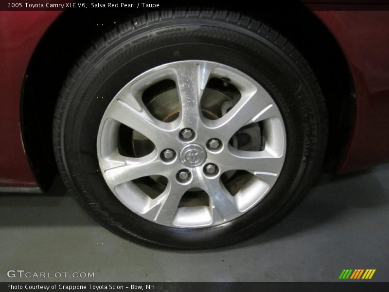 Salsa Red Pearl / Taupe 2005 Toyota Camry XLE V6