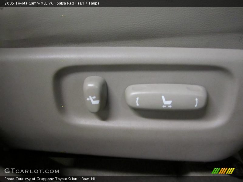 Salsa Red Pearl / Taupe 2005 Toyota Camry XLE V6