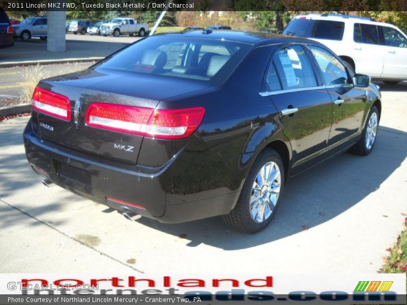 Tuxedo Black Metallic / Dark Charcoal 2011 Lincoln MKZ FWD