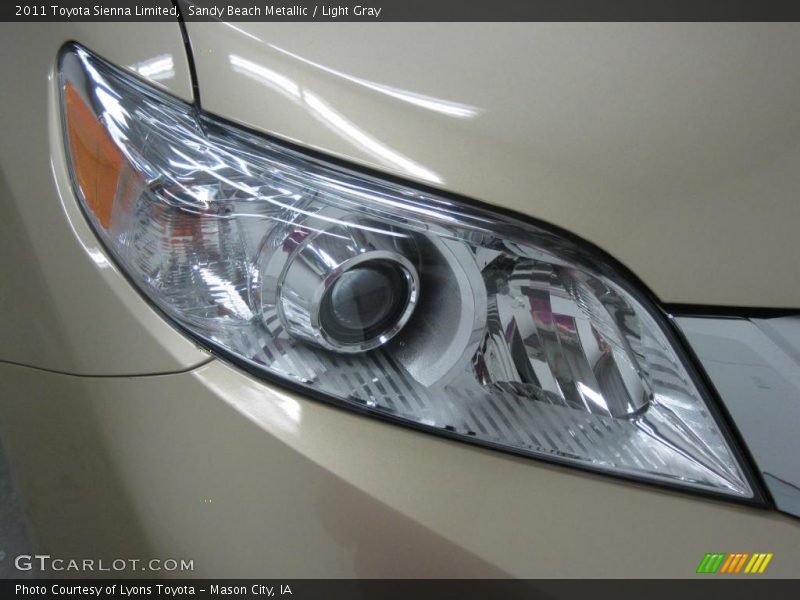 Sandy Beach Metallic / Light Gray 2011 Toyota Sienna Limited