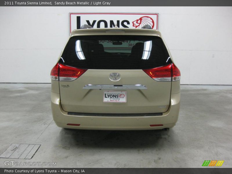 Sandy Beach Metallic / Light Gray 2011 Toyota Sienna Limited