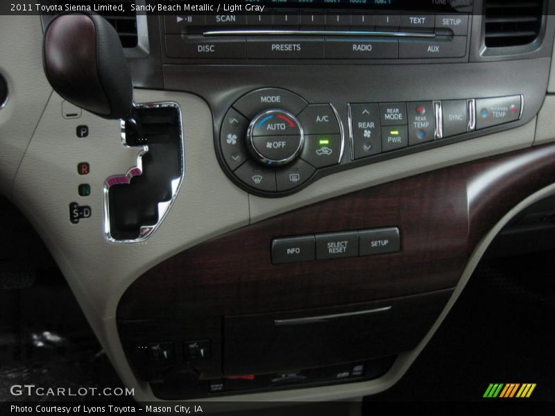 Sandy Beach Metallic / Light Gray 2011 Toyota Sienna Limited