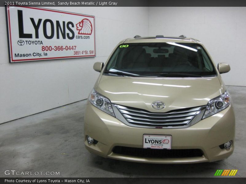 Sandy Beach Metallic / Light Gray 2011 Toyota Sienna Limited