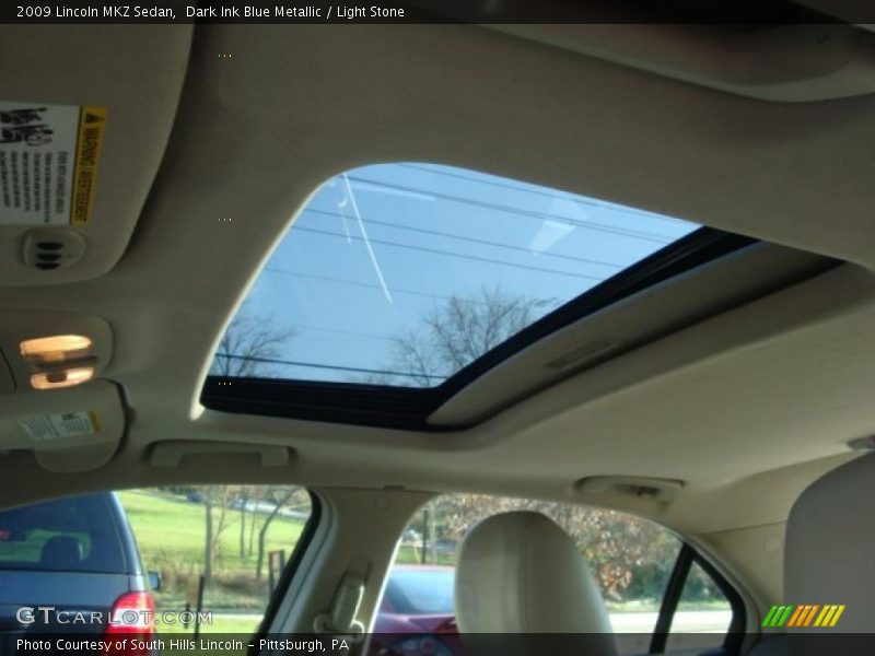 Dark Ink Blue Metallic / Light Stone 2009 Lincoln MKZ Sedan