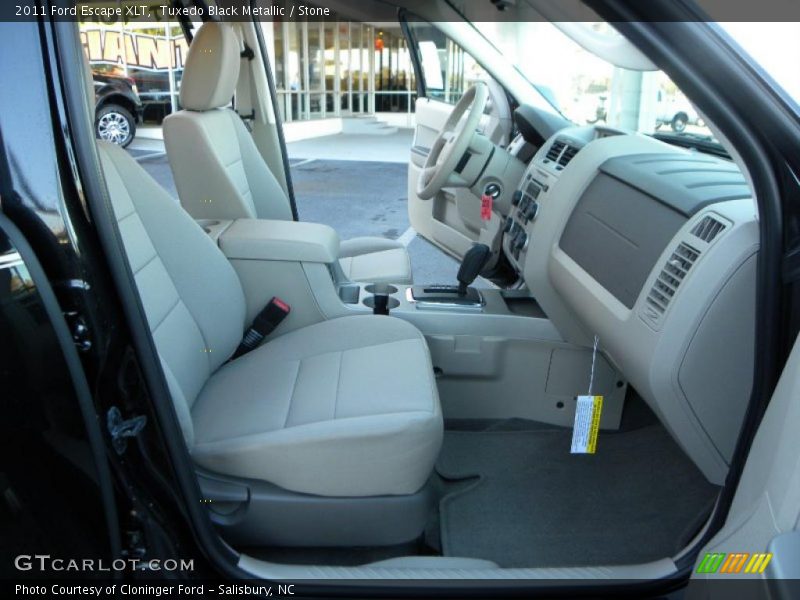 Tuxedo Black Metallic / Stone 2011 Ford Escape XLT