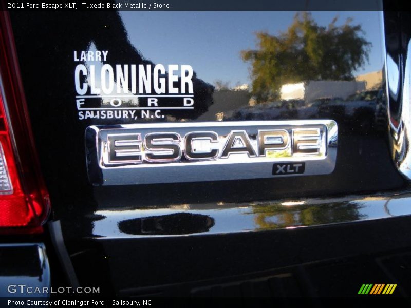 Tuxedo Black Metallic / Stone 2011 Ford Escape XLT