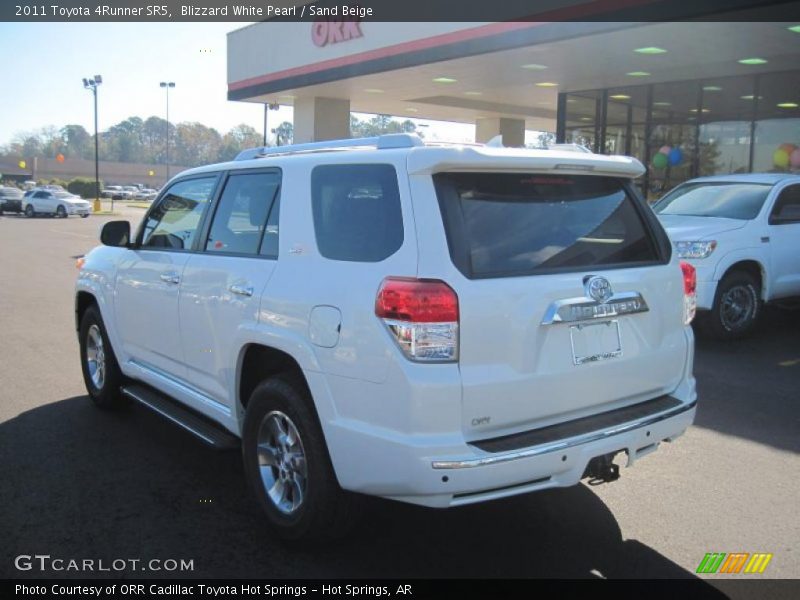 Blizzard White Pearl / Sand Beige 2011 Toyota 4Runner SR5