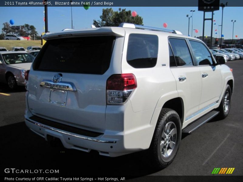 Blizzard White Pearl / Sand Beige 2011 Toyota 4Runner SR5