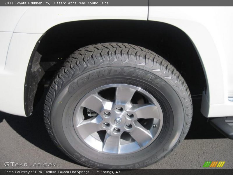 Blizzard White Pearl / Sand Beige 2011 Toyota 4Runner SR5