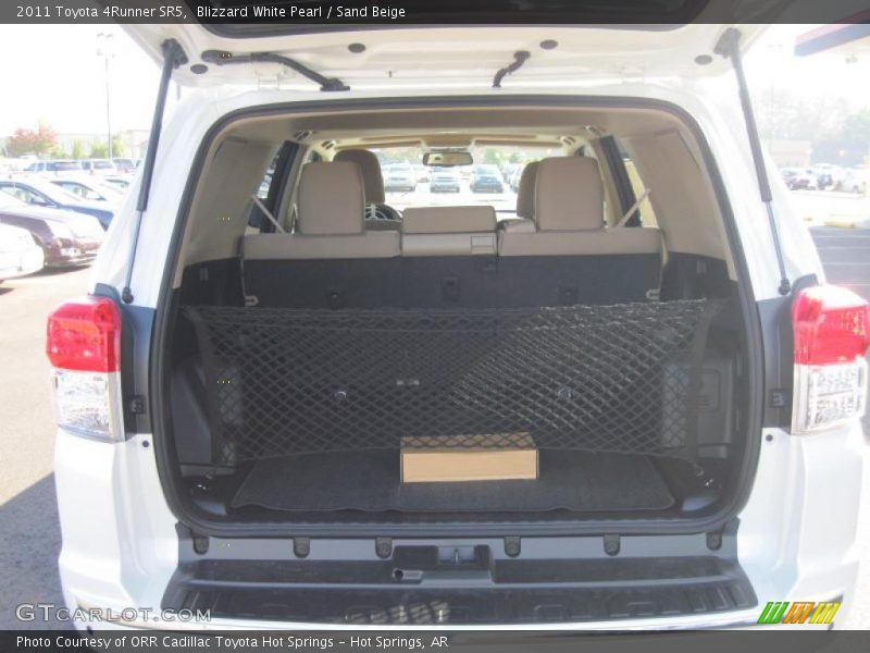 Blizzard White Pearl / Sand Beige 2011 Toyota 4Runner SR5