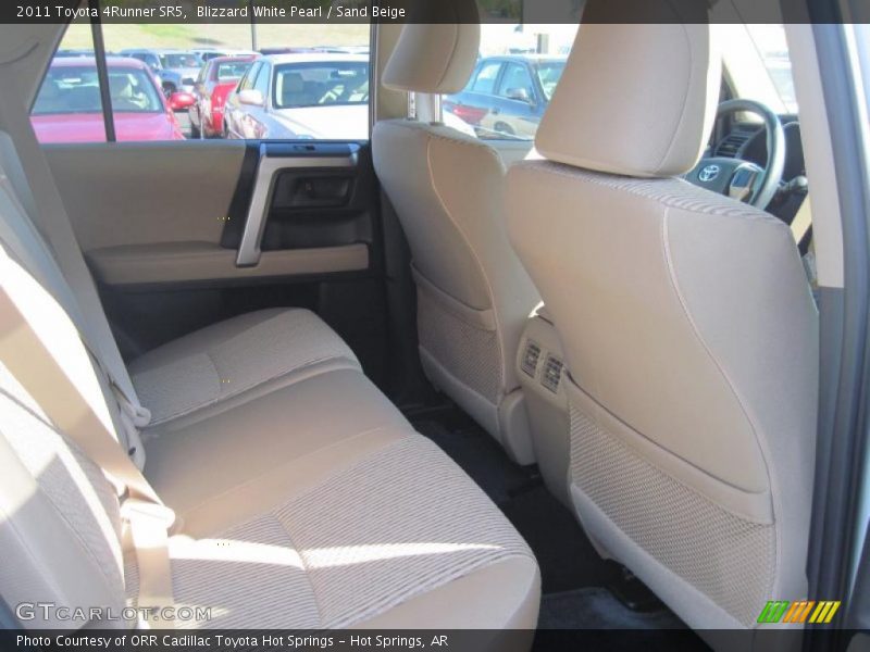 Blizzard White Pearl / Sand Beige 2011 Toyota 4Runner SR5