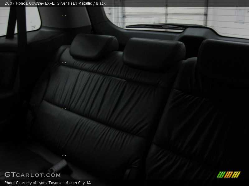 Silver Pearl Metallic / Black 2007 Honda Odyssey EX-L