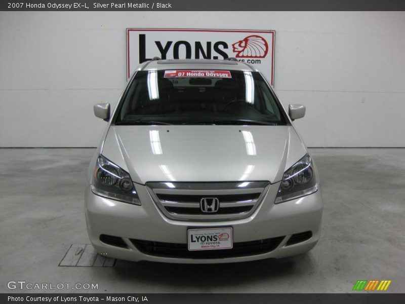 Silver Pearl Metallic / Black 2007 Honda Odyssey EX-L