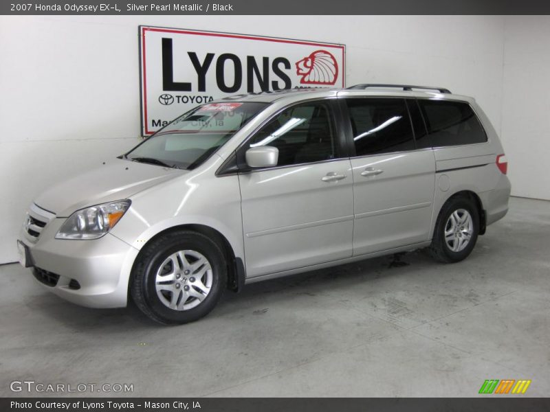 Silver Pearl Metallic / Black 2007 Honda Odyssey EX-L