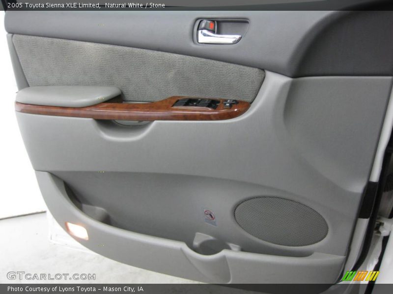 Natural White / Stone 2005 Toyota Sienna XLE Limited