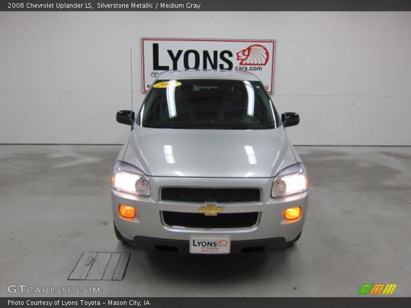 Silverstone Metallic / Medium Gray 2008 Chevrolet Uplander LS