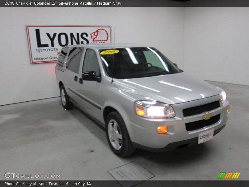 Silverstone Metallic / Medium Gray 2008 Chevrolet Uplander LS