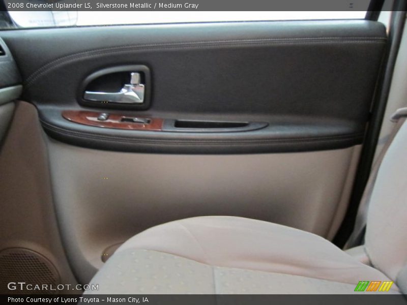 Silverstone Metallic / Medium Gray 2008 Chevrolet Uplander LS