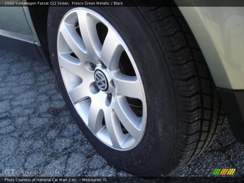 Fresco Green Metallic / Black 2003 Volkswagen Passat GLS Sedan