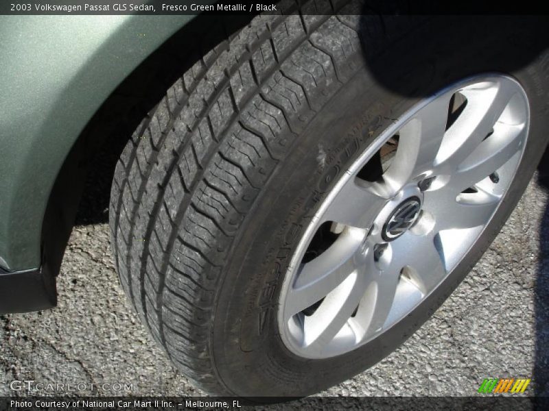 Fresco Green Metallic / Black 2003 Volkswagen Passat GLS Sedan