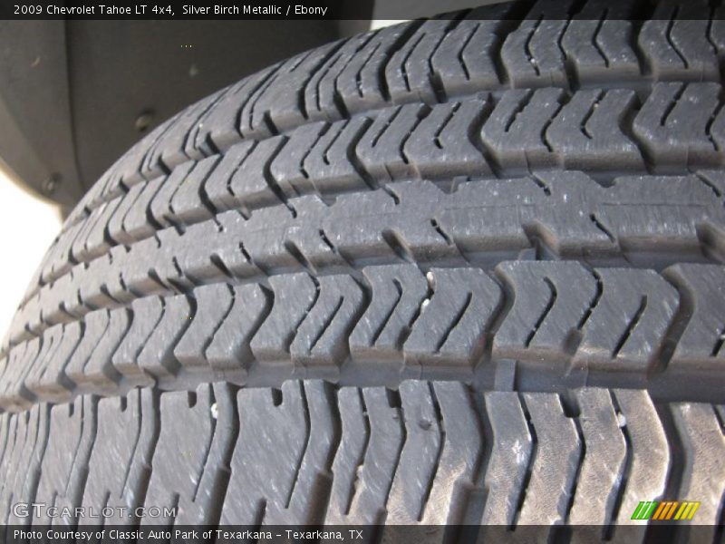 Silver Birch Metallic / Ebony 2009 Chevrolet Tahoe LT 4x4