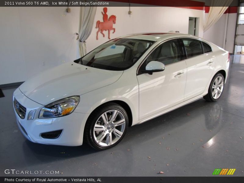 Ice White / Soft Beige/Sandstone 2011 Volvo S60 T6 AWD