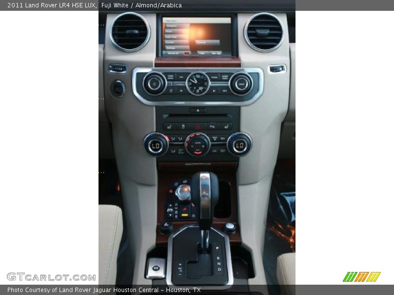 Controls of 2011 LR4 HSE LUX