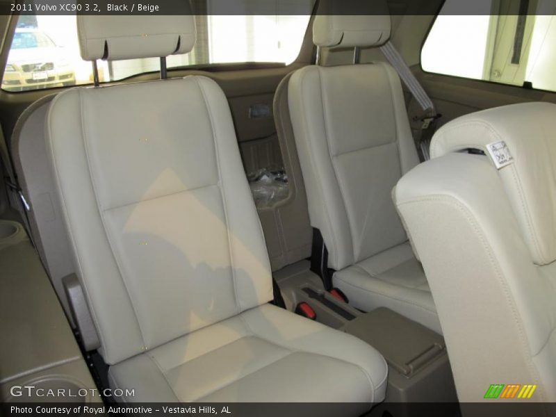 Black / Beige 2011 Volvo XC90 3.2