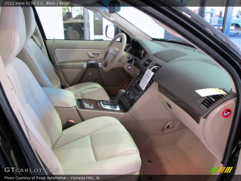 Black / Beige 2011 Volvo XC90 3.2