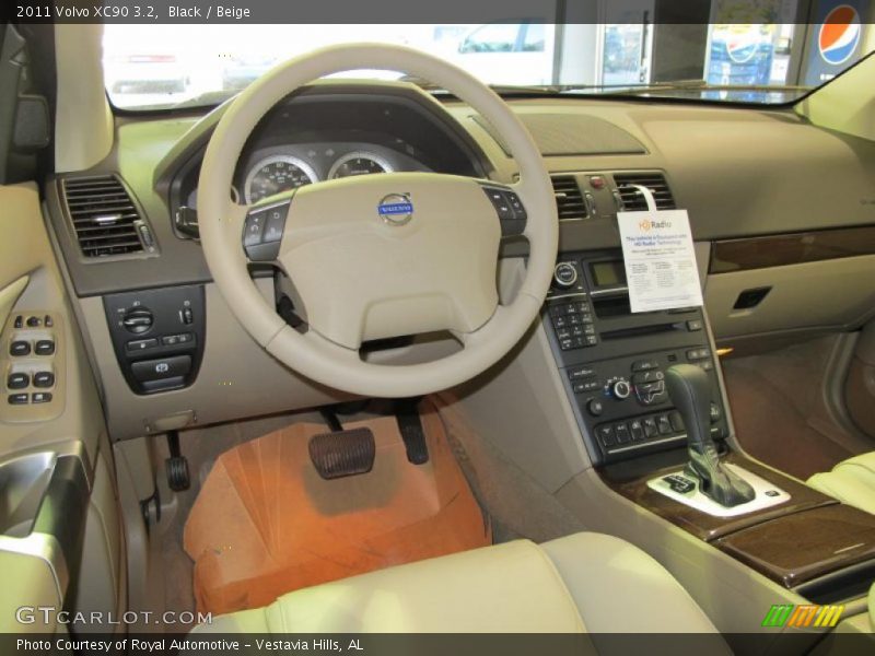 Black / Beige 2011 Volvo XC90 3.2