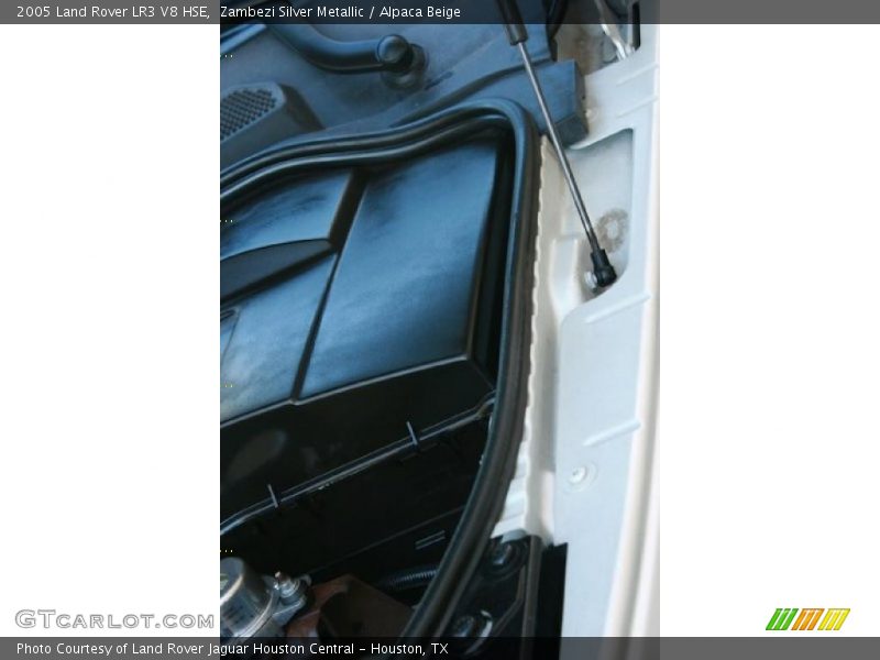 Zambezi Silver Metallic / Alpaca Beige 2005 Land Rover LR3 V8 HSE
