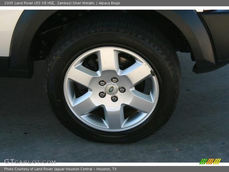  2005 LR3 V8 HSE Wheel