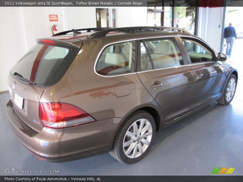 Toffee Brown Metallic / Cornsilk Beige 2011 Volkswagen Jetta SE SportWagen