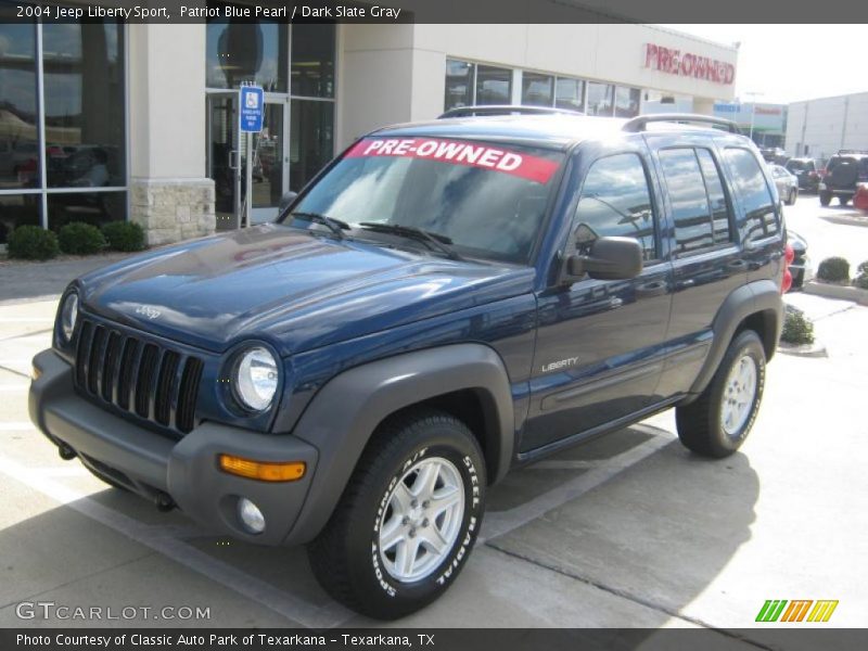 Patriot Blue Pearl / Dark Slate Gray 2004 Jeep Liberty Sport