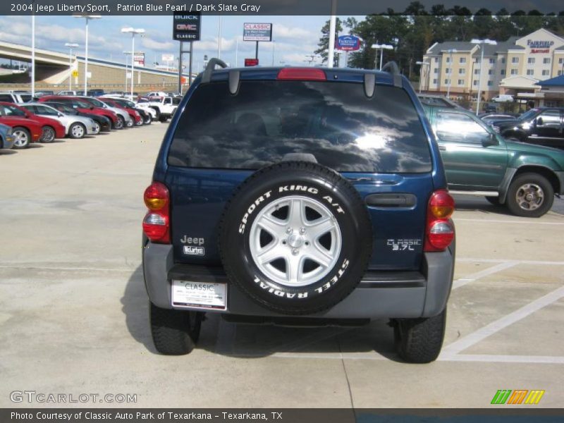 Patriot Blue Pearl / Dark Slate Gray 2004 Jeep Liberty Sport