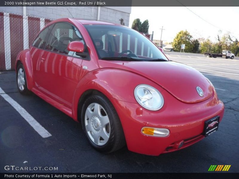 Red Uni / Black 2000 Volkswagen New Beetle GLS Coupe