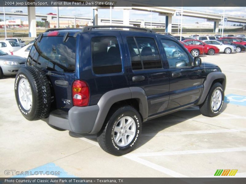 Patriot Blue Pearl / Dark Slate Gray 2004 Jeep Liberty Sport
