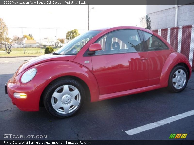 Red Uni / Black 2000 Volkswagen New Beetle GLS Coupe
