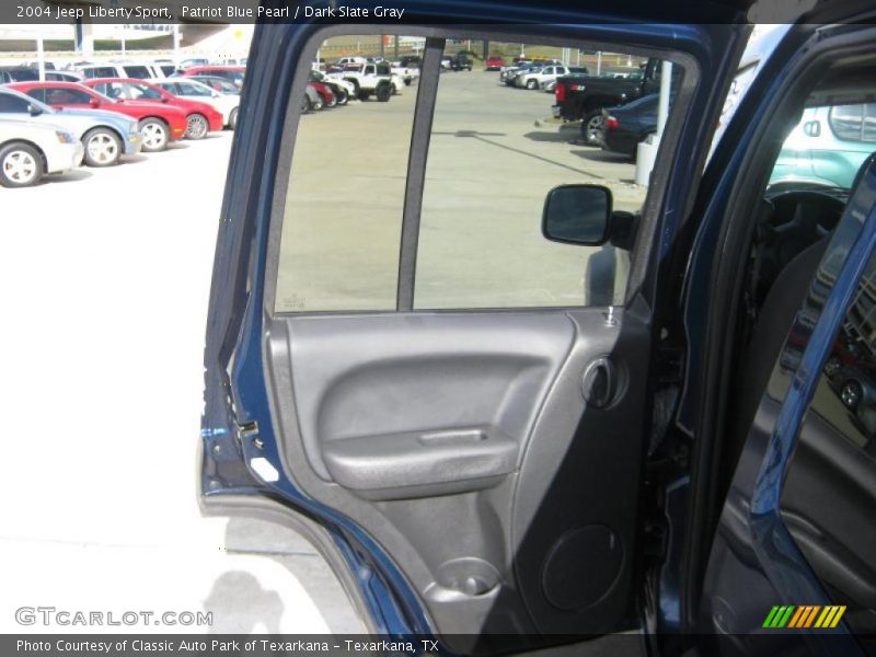 Patriot Blue Pearl / Dark Slate Gray 2004 Jeep Liberty Sport