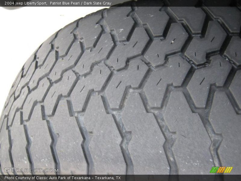 Patriot Blue Pearl / Dark Slate Gray 2004 Jeep Liberty Sport