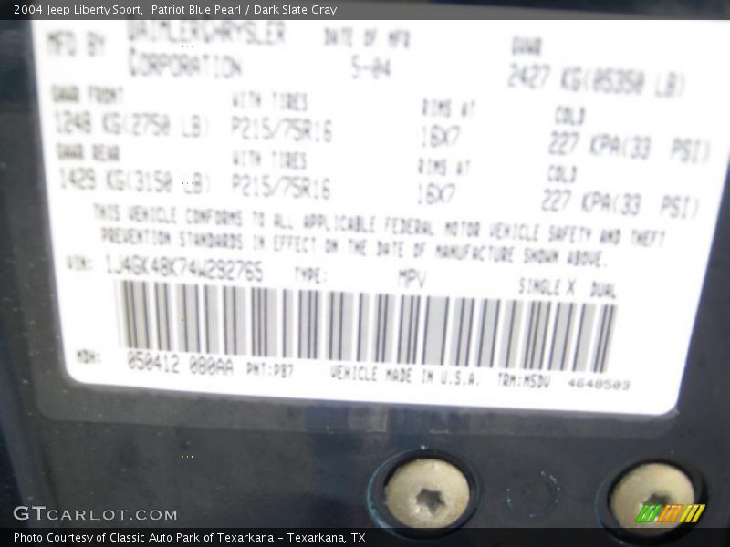 Patriot Blue Pearl / Dark Slate Gray 2004 Jeep Liberty Sport
