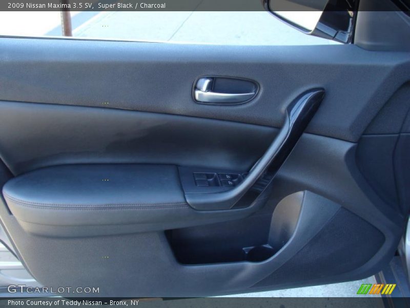 Super Black / Charcoal 2009 Nissan Maxima 3.5 SV