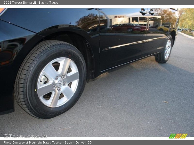 Black / Taupe 2008 Toyota Sienna LE