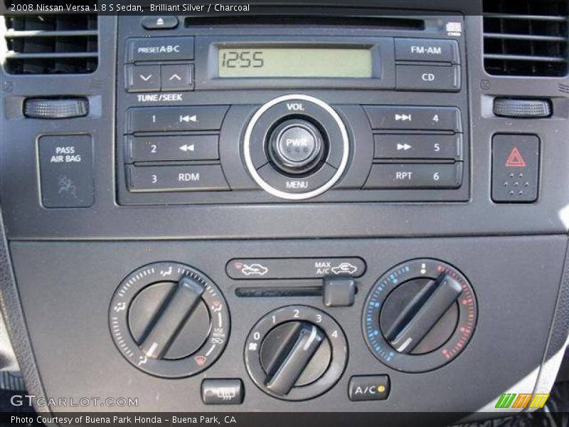 Brilliant Silver / Charcoal 2008 Nissan Versa 1.8 S Sedan