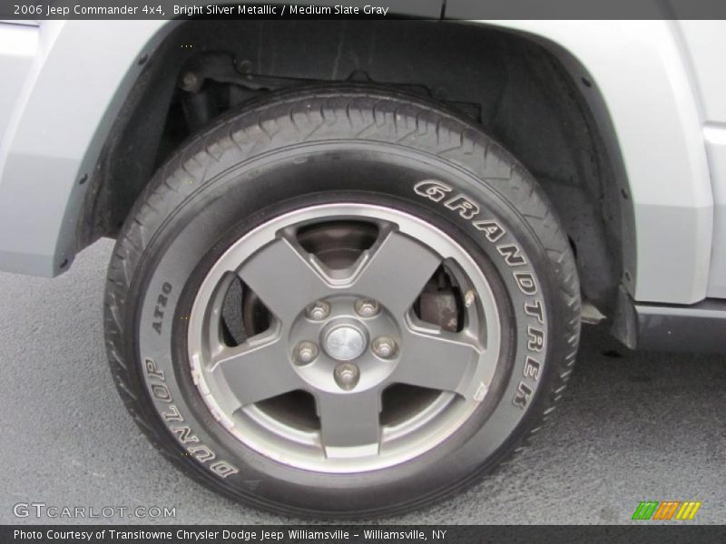 Bright Silver Metallic / Medium Slate Gray 2006 Jeep Commander 4x4